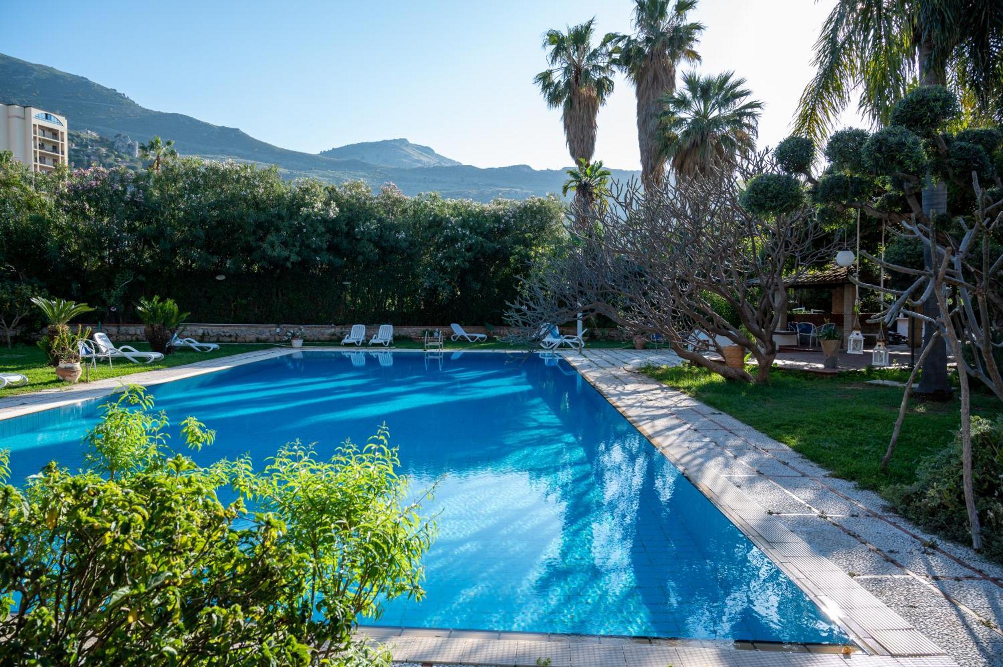 Villa Megna - Green Paradise B&B 巴勒莫 外观 照片